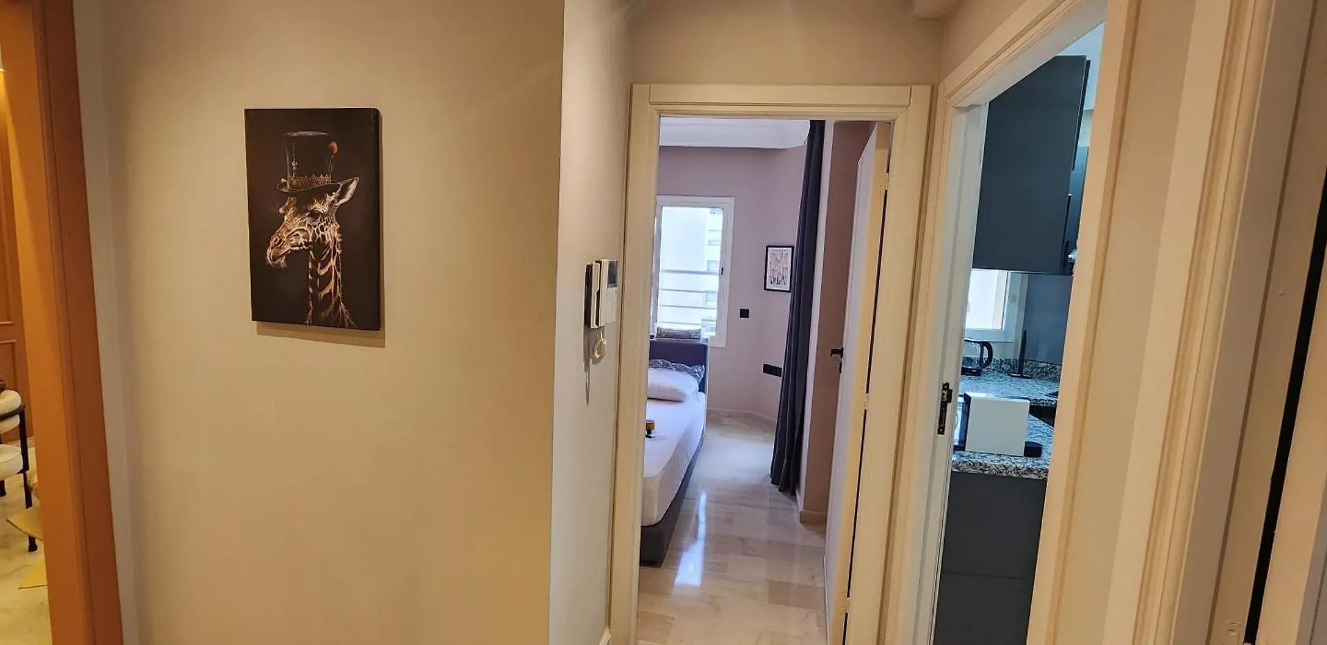 The 23 Princesses By Ib Signature - Stylish 2 Bedroom Apt With Wifi, Self Check-In - 24 X7 Security - City View - Walk To Cafes! City Centre Casablanca 0*,